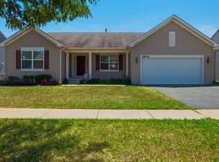 2840 Haydn St, Woodstock, IL 60098