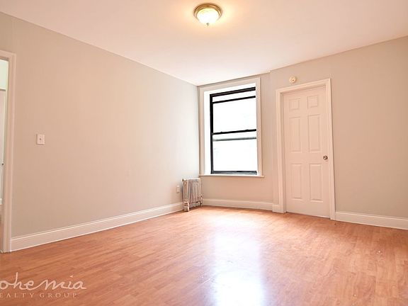 2nd image of 515 W 171st St #No53