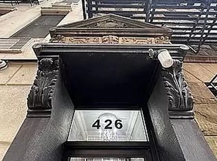 426 W 47th St APT 2A, New York, NY 10036