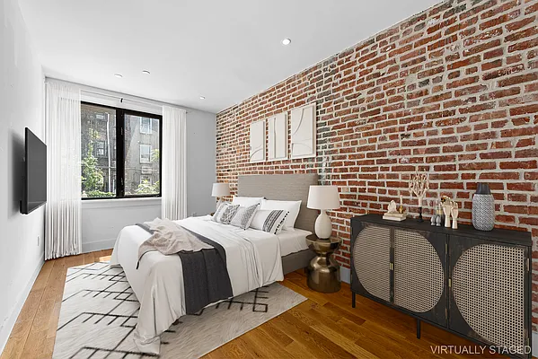 Rented by Compass | media 4