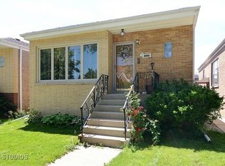 6005 W Melrose St, Chicago, IL 60634