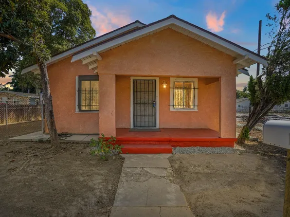 227 California Ave, Modesto, CA 95351
