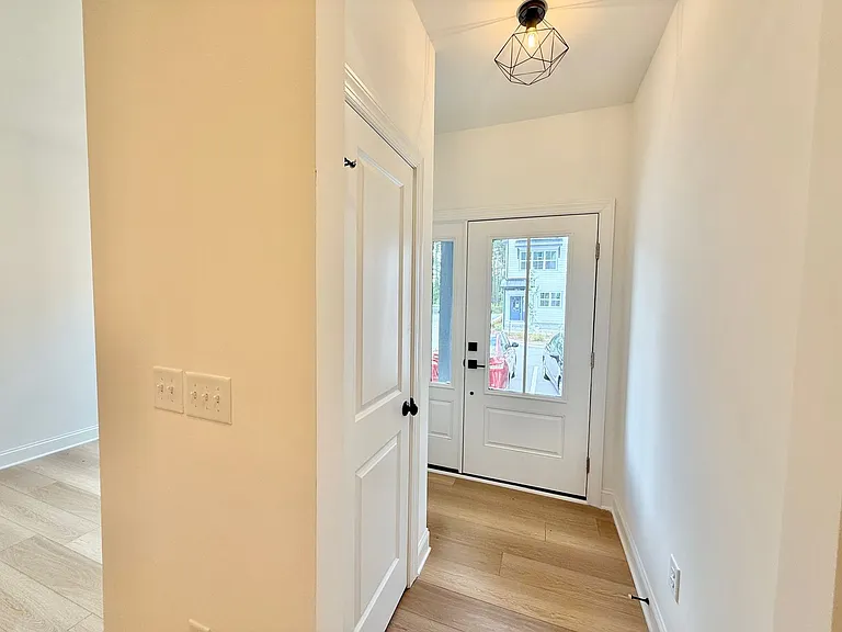4811 Gossamer Ln #103 — Photo 3
