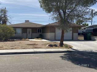 1037 W Saint George Ave, Ridgecrest, CA 93555