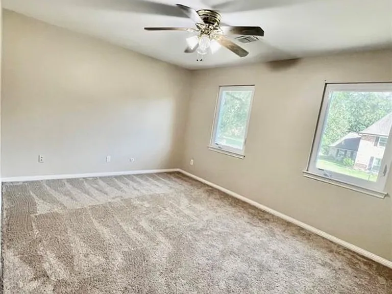 13719 Foxmoor Ln — Photo 8