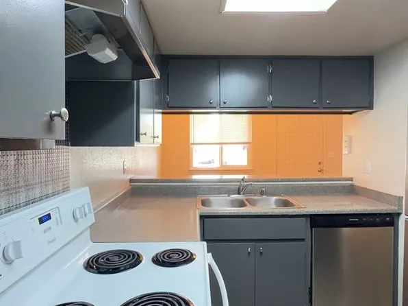 2346 W Pinedale Ave #2, Merced, CA 95348