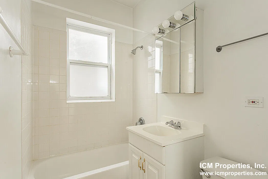 1 bed, 660 sqft, $2,150 — Photo 3
