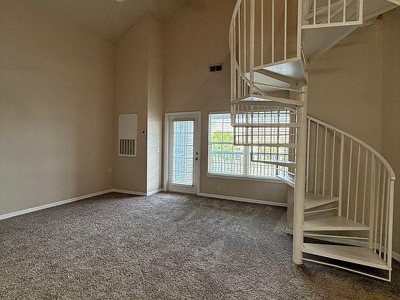 5th image of 1530 Villa Capri Cir APT 309
