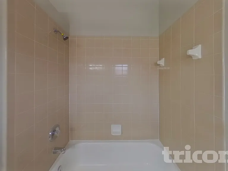 15357 Westminister Ave — Photo 10