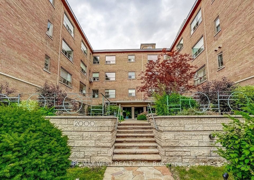 1st image of 2000 Bloor St W #203