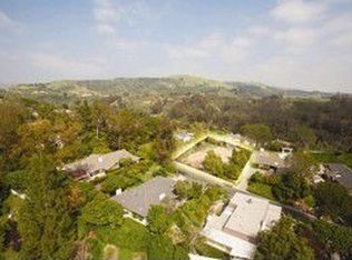 10562 Mira Vista Dr, North Tustin, CA 92705