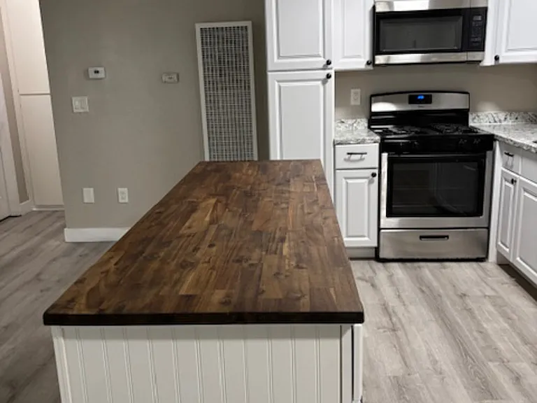 7872 Holt Dr — Photo 24