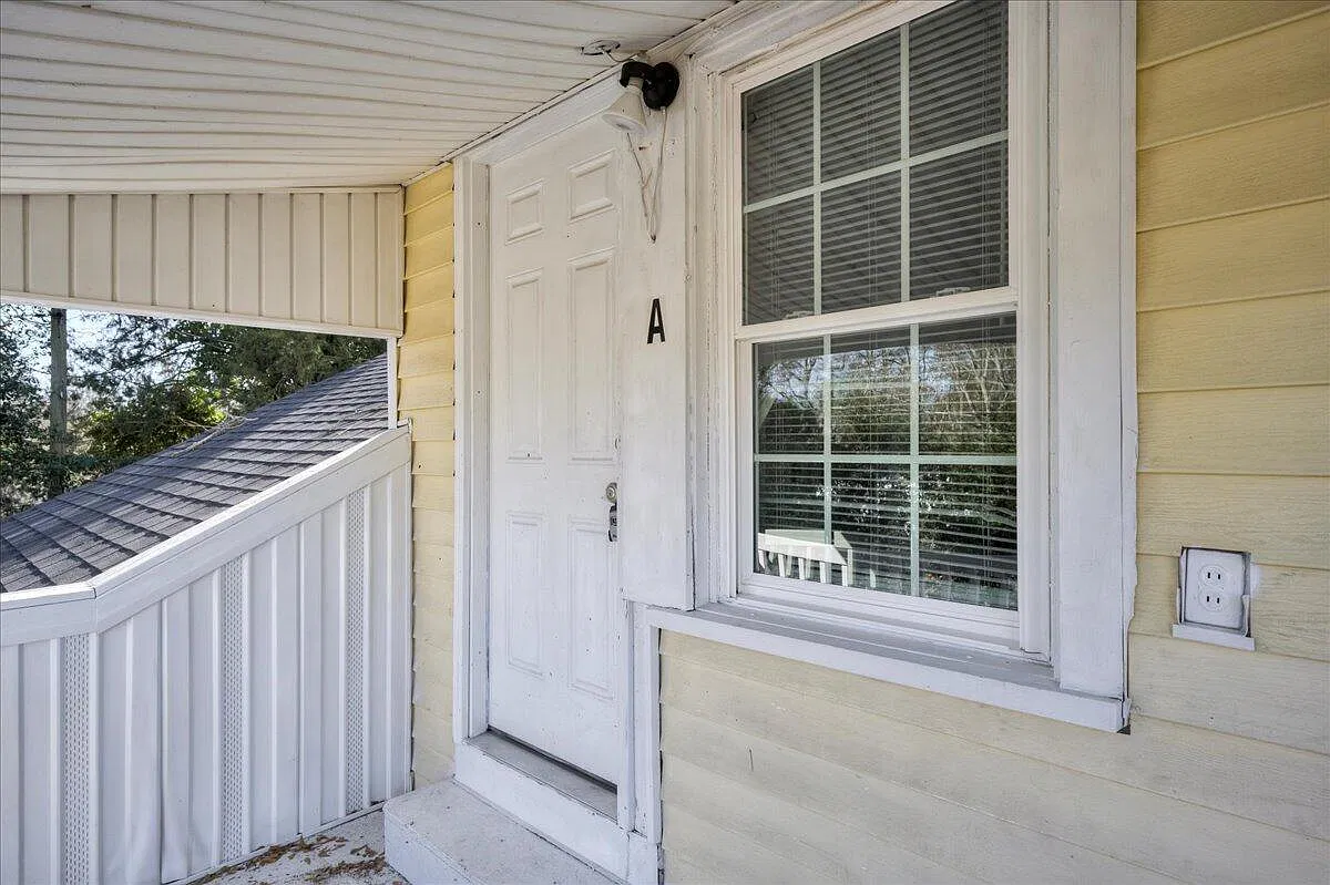 1 bed, 1.0 bath, 660 sqft, $850 — Photo 2