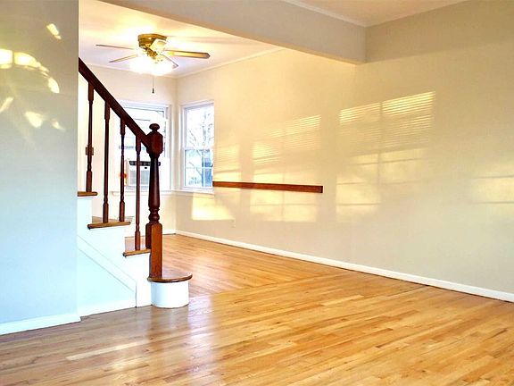 5th image of 3 Carle Ln