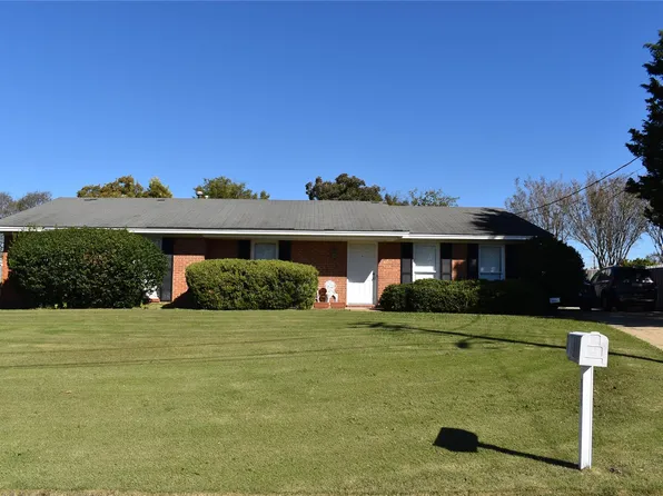 1804 Alderpoint Dr, Montgomery, AL 36106