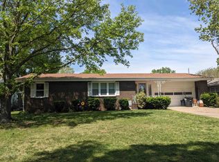 1915 State St, Augusta, KS 67010