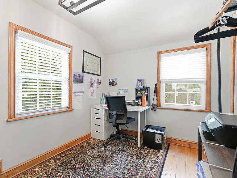 855 N Frederick St — Photo 32