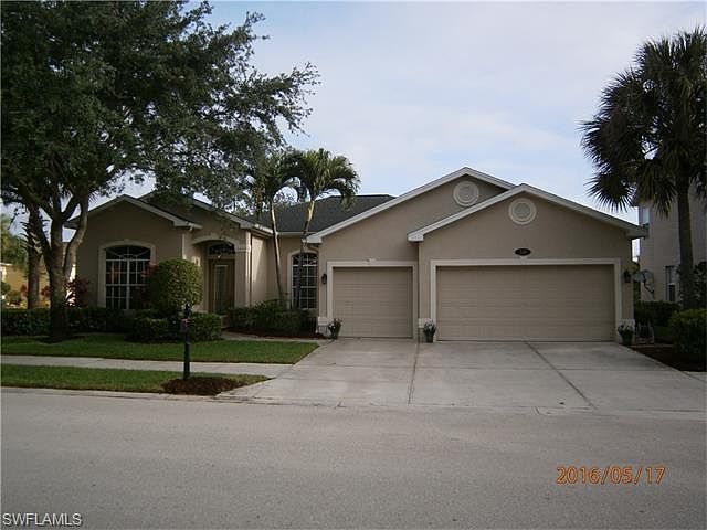 1st image of 318 Burnt Pine Dr