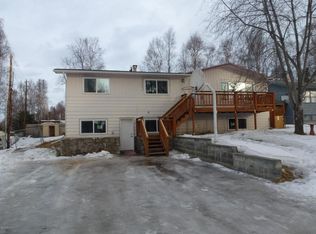 733 Rappe Ct, Anchorage, AK 99518