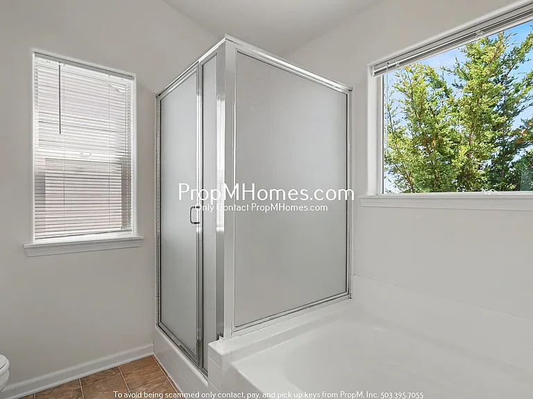 13660 SW Wrightwood Ct — Photo 17