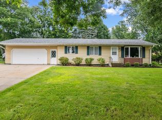 186 Linden Rd, Prescott, WI 54021