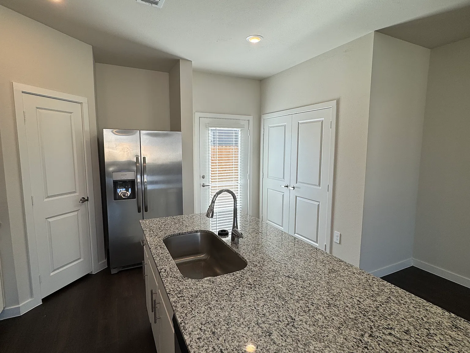 Elevon Pkwy — Photo 2