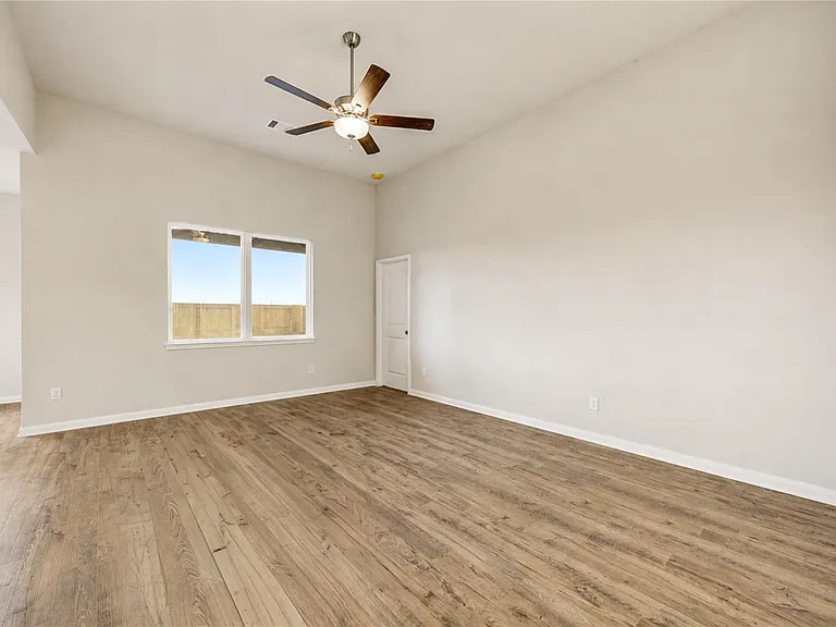 1512 Jean Meadow Dr — Photo 16