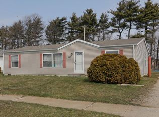 303 Wren Rd, Sturgis, MI 49091