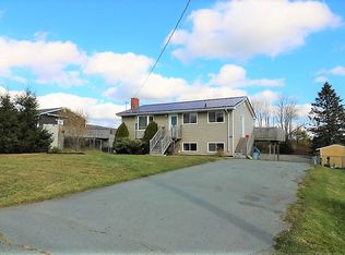 541 Highway 1, Mount Uniacke, NS B0N1Z0
