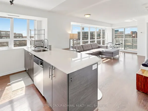 125 Western Battery Rd #710, Toronto, ON M6K 3R8
