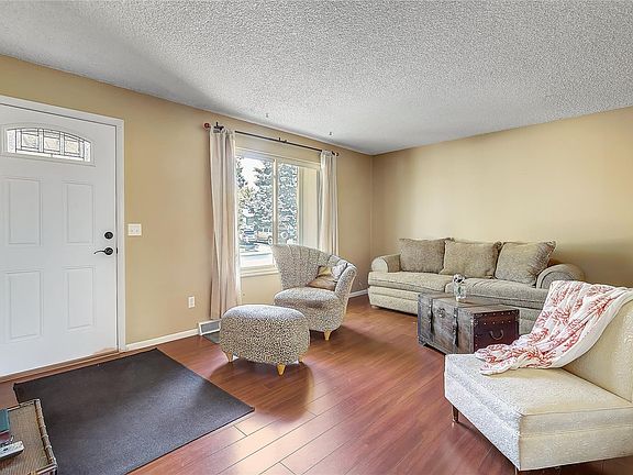 3rd image of 8824 Dudley Ct