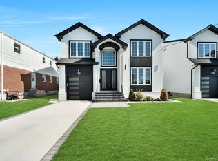 2092 Hoffman Avenue, Elmont, NY 11003