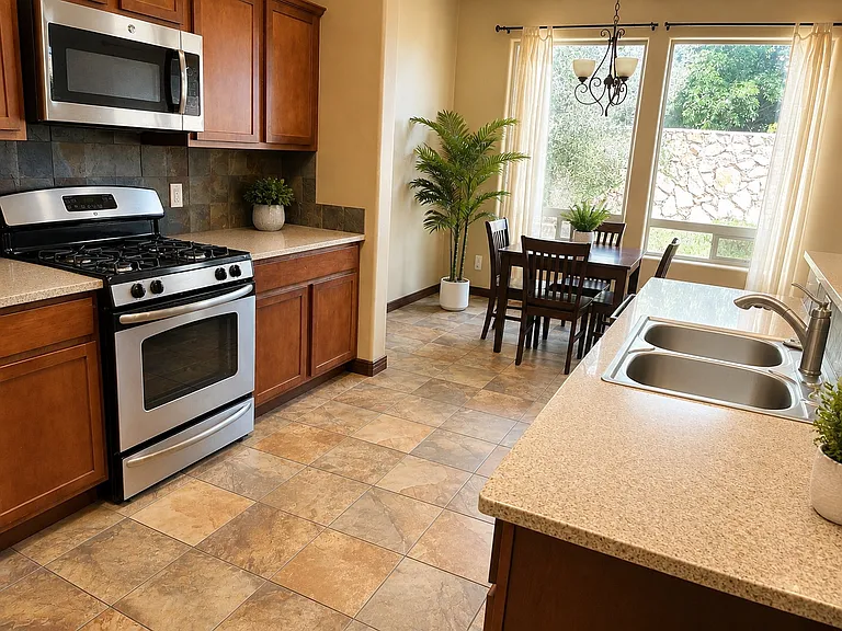 960 Flora Vista Dr — Photo 3