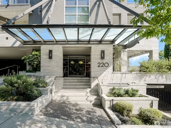 220 1st Street #408, Kirkland, WA 98033