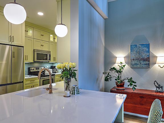 5th image of 1000 Providence Pl APT 478