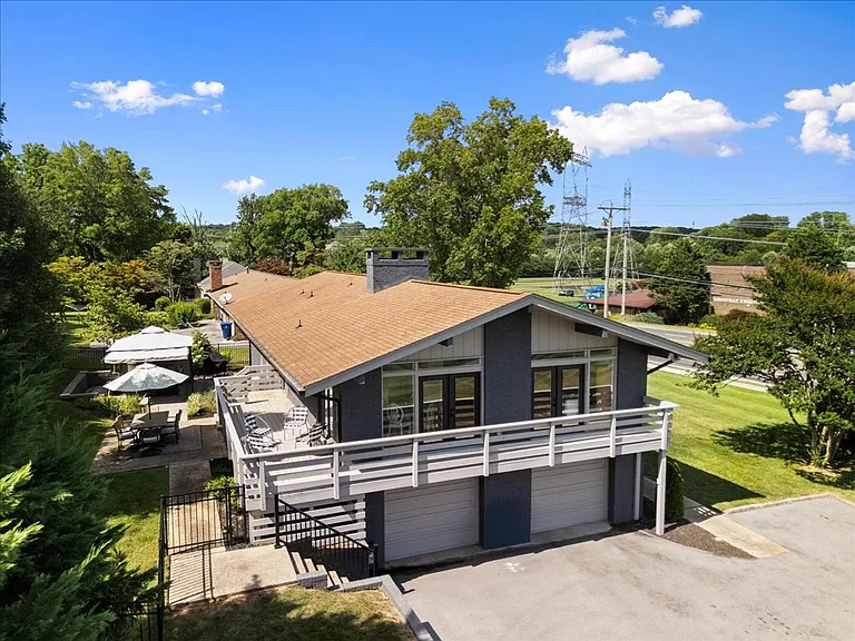 813 N Cedar Bluff Rd — Photo 42