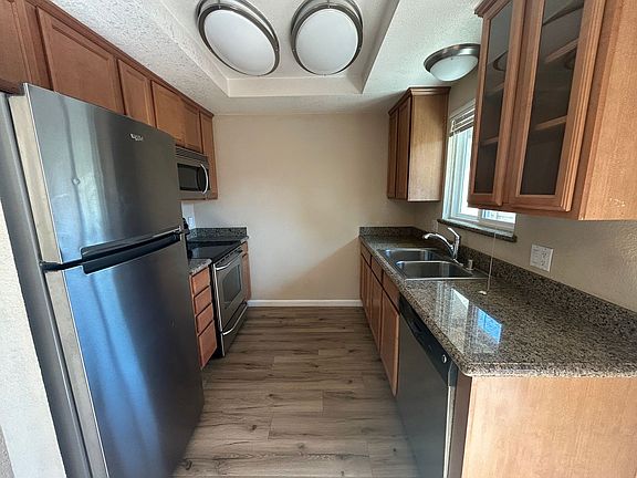 5th image of 1177 Norwegian Ave APT 47