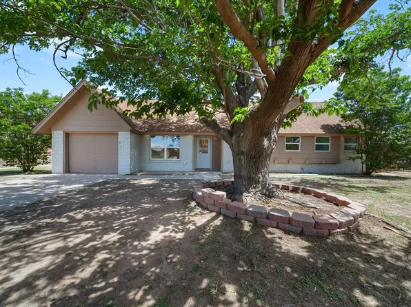 2503 Lynn Dr, Big Spring, TX 79720