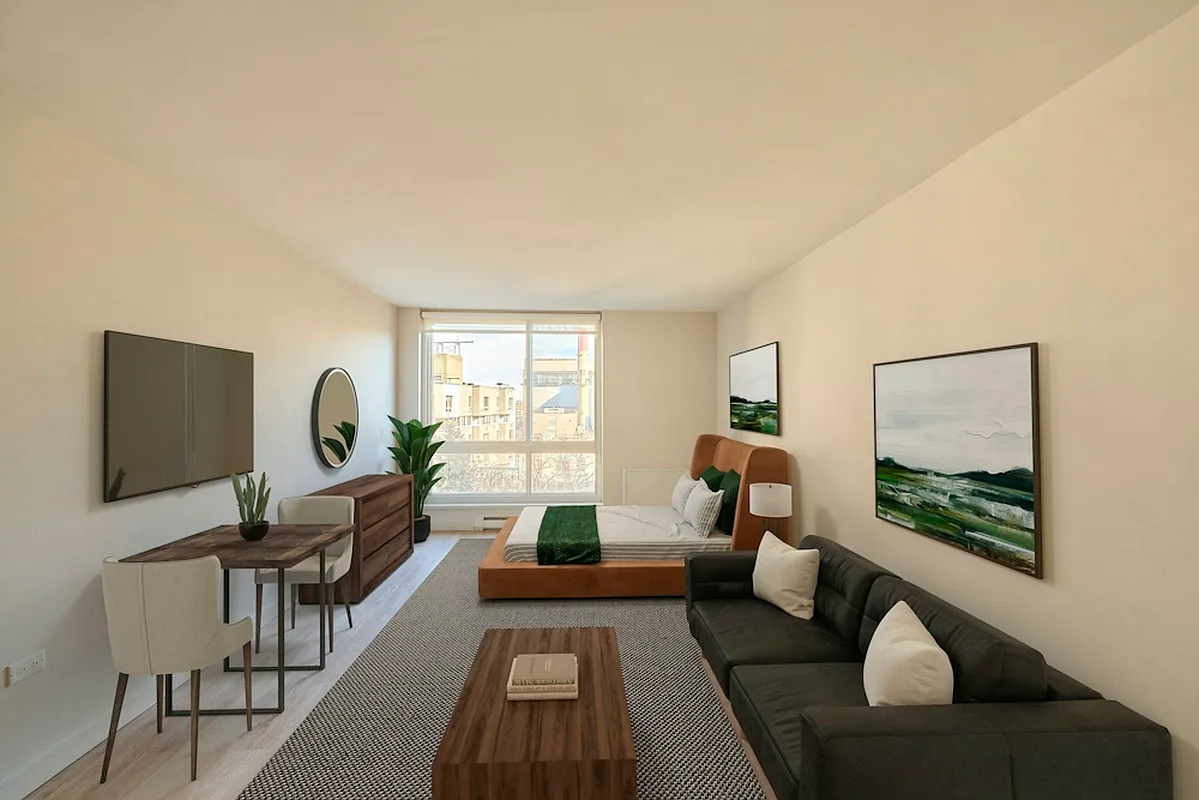 546 Main Street 824