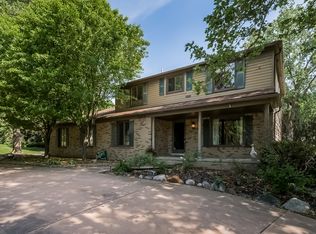 35478 Old Homestead Dr, Farmington Hills, MI 48335