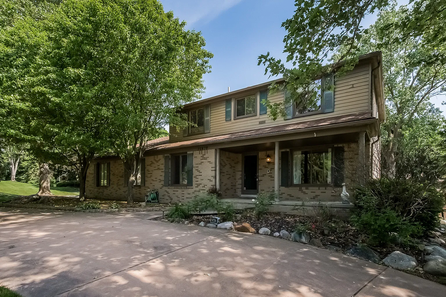 35478 Old Homestead Dr photo 1