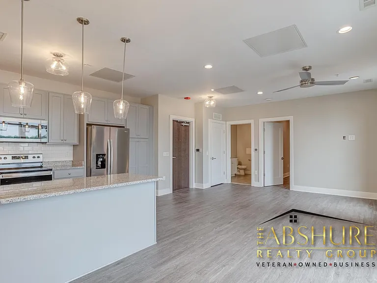 145 S Main St #303 — Photo 12