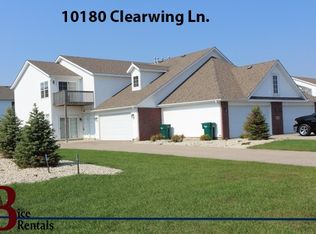 10180 Clearwing Ln, Roscoe, IL 61073