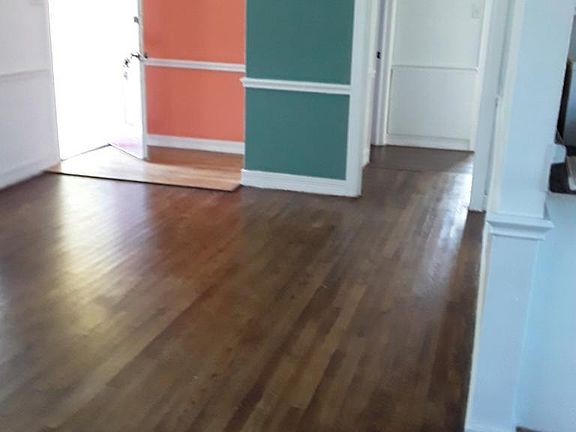 4th image of 429 Hettie St