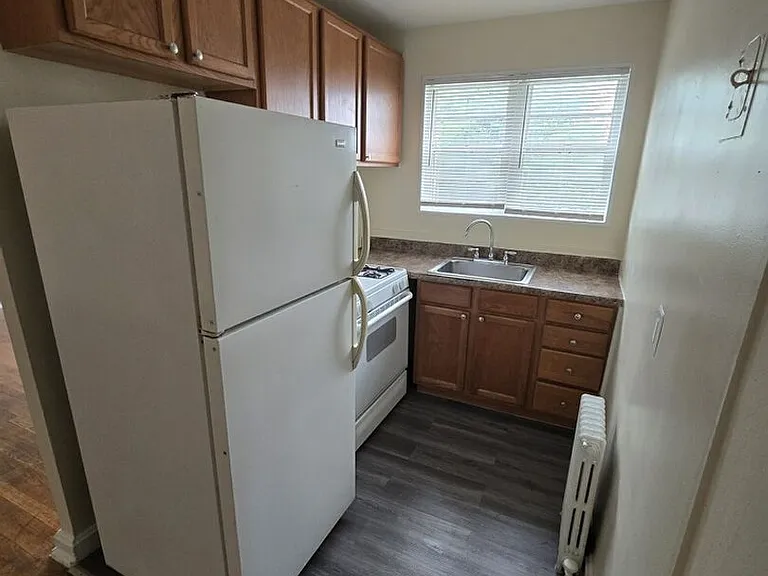 136 Kenilworth Ave NE — Photo 6