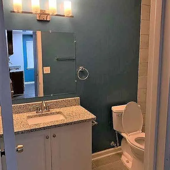 1027 Curran St NW — Photo 8