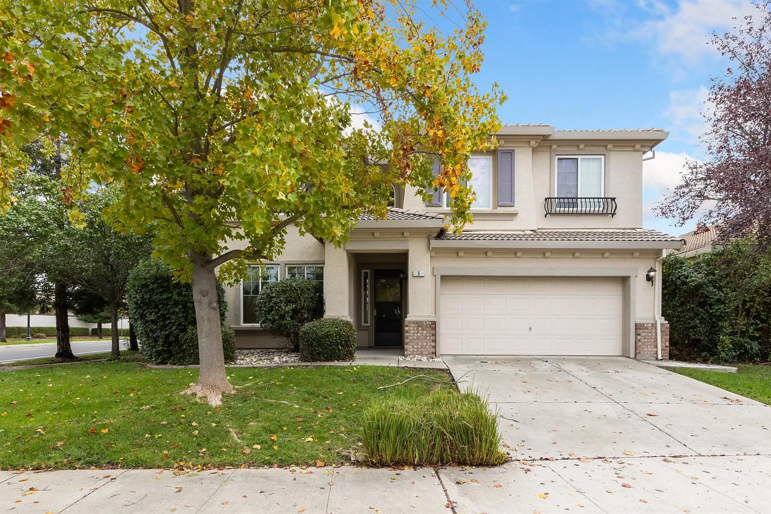 5 Agnell Ct photo 1