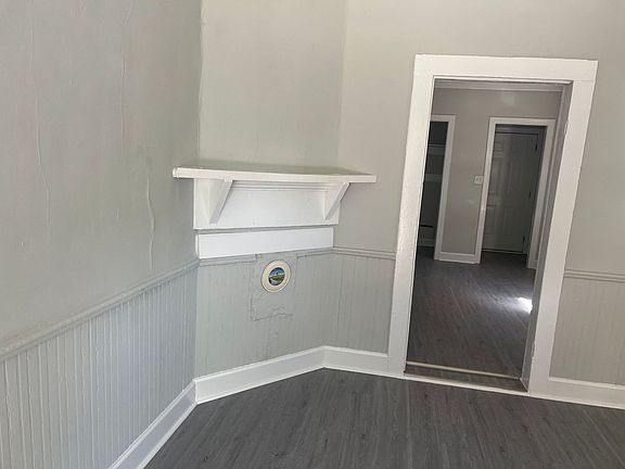 3rd image of 315 N Tillery St