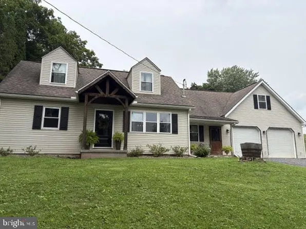 20 Rodeo Dr, Lewistown, PA 17044