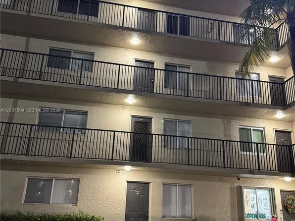 7840 NW 50th St APT 209, Fort Lauderdale, FL 33351